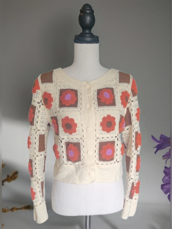 everleigh Sweaters - Everleigh Patchwork Granny Boho Retro Square Floral Cropped Cardigan Sz M